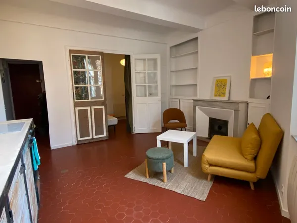 T2 meublé 35m2 / centre ville Opéra 