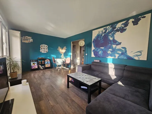 Appartement 4 pièces 83 m² 