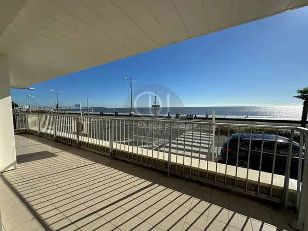 Appartement 3 pièces 83 m² 