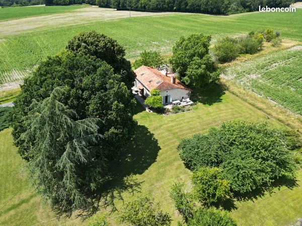Maison 6 pièces 164 m² 