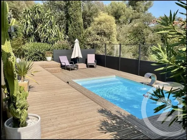 Maison 5 pièces 138 m²