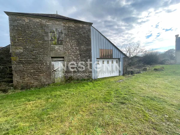 Maison en pierres à rénover Sulniac centre / Bretagne Sud / Morbihan 