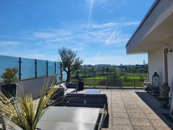 Appartement 5 pièces 136 m² 