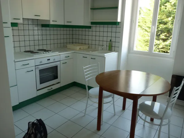 Location studio à NANTES 