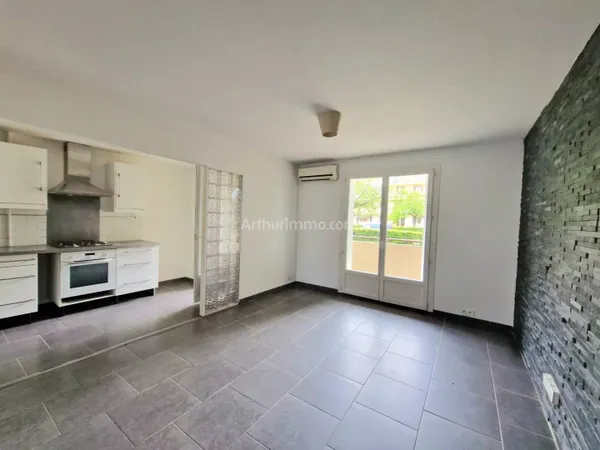 Appartement 3 pièces 53 m² 