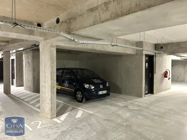 Parking - Garage Location Tours   40€