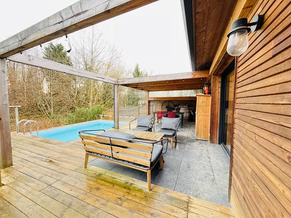 Maison de plain-pied 5 pièces 92 m² 