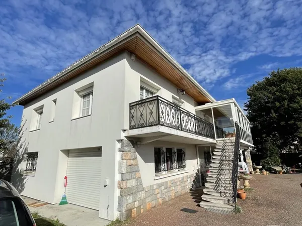 Maison 5 pièces 141 m² 