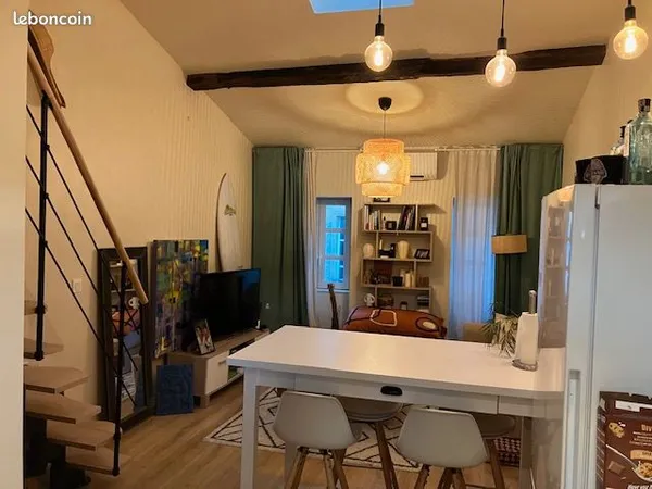 Appartement t2 bis meuble rue des remparts 