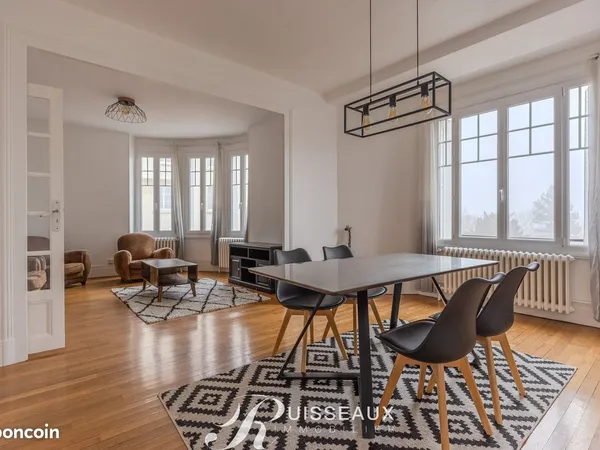 Appartement 3 pièces 93 m² 