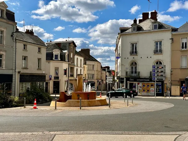 Vends maison 73m² Cholet - Idéalement située avec parking 