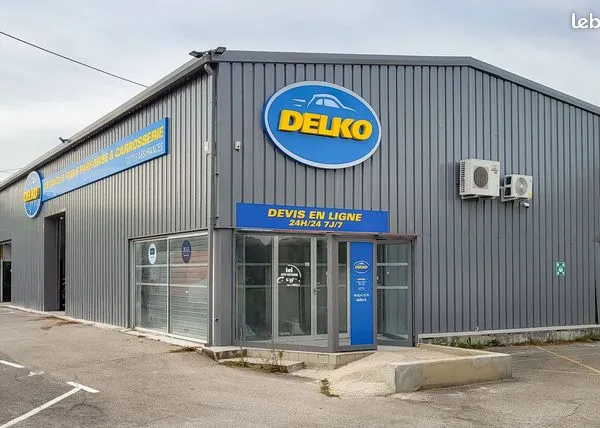 Local commercial 350 m² 