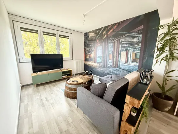 Appartement 4 pièces 74 m² 