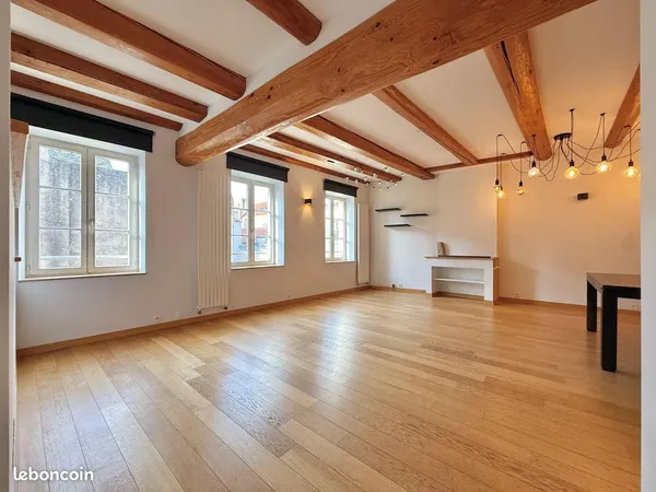 Appartement 3 pièces 93 m² 