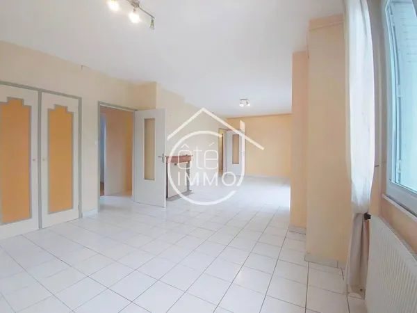 Appartement 3 pièces 77 m² 
