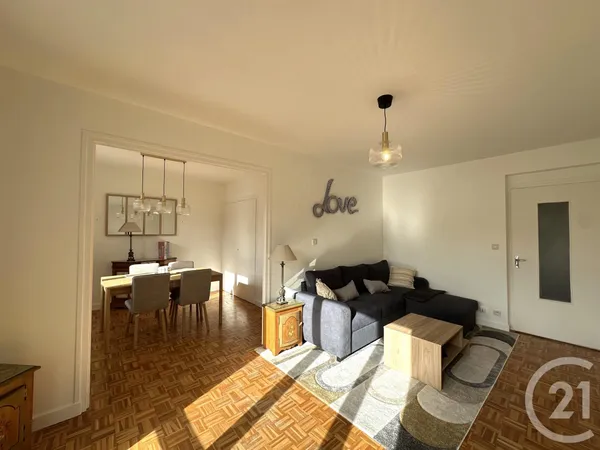 Appartement 3 pièces 69 m² 