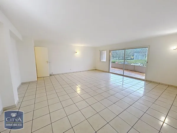 Appartement 4 pièces 96 m² 