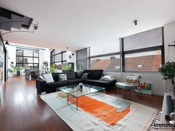 Appartement 4 pièces 210 m² 