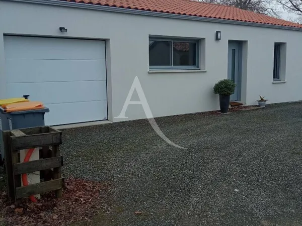 Maison de plain-pied 3 pièces 75 m² 