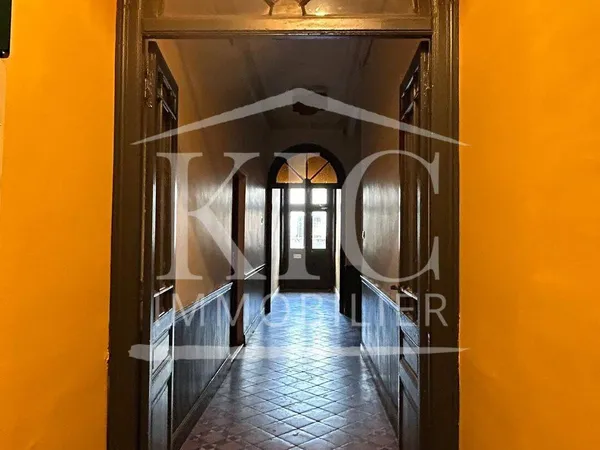 Appartement 6 pièces 98 m² 