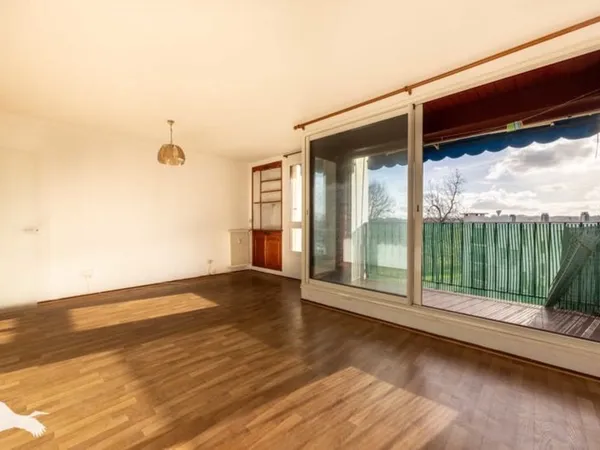 Appartement de 3 pièces principales 