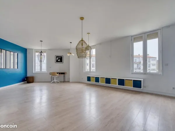 Appartement 3 pièces 92 m² 