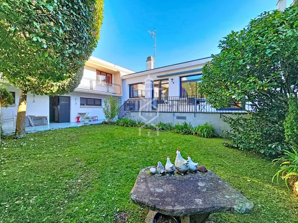 Maison 7 pièces 208 m² 