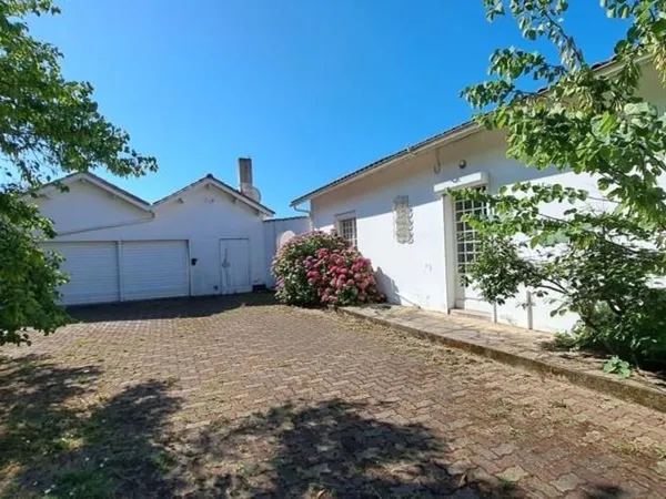 Maison de 7 pièces principales 