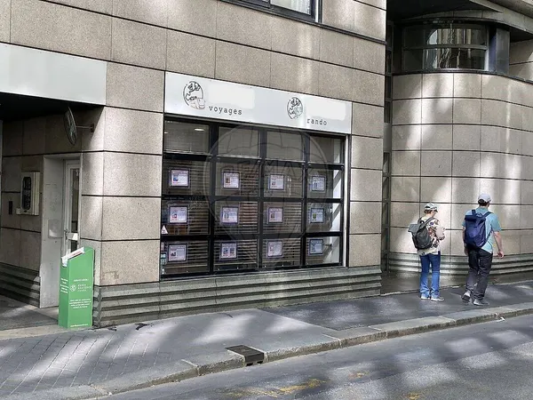 Parking 135 m² 