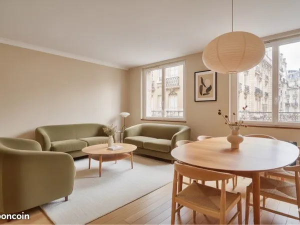 Paris 16e - Appartement familial 131 m² à rénover - Janson de Sailly 