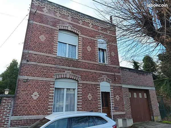 Maison 9 pièces 249 m² 