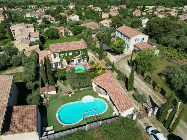 Maison 5 pièces 145 m² 