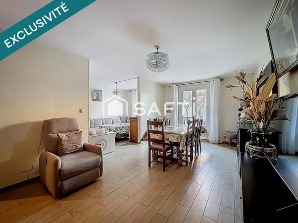 Maison individuelle avec jardin 