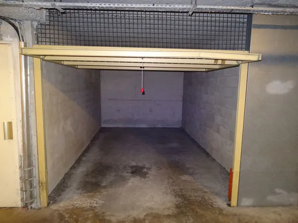 GARAGE - Quartier GAMBETTA/JEU DE PAUME 