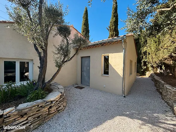 Maison 2 pièces 74 m² 
