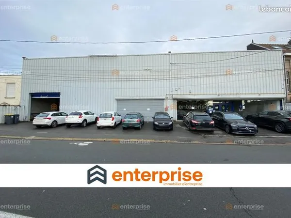 Local commercial 2350 m² 