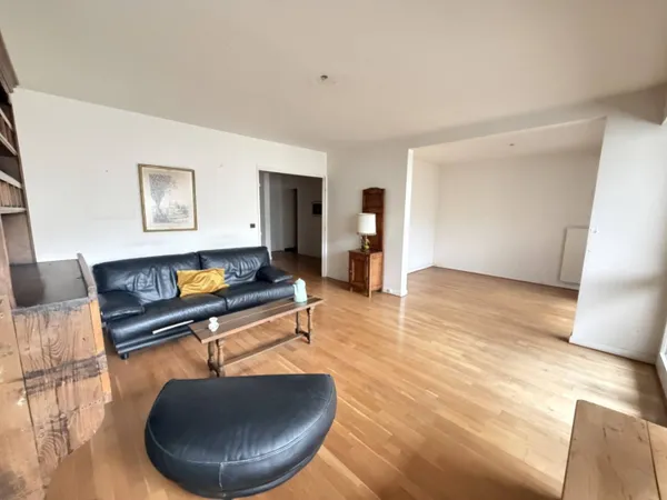 Appartement 4 pièces 82 m² 