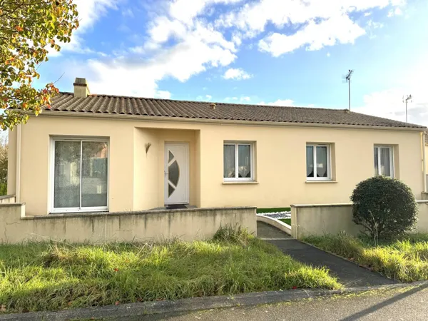 Maison de plain-pied 5 pièces 99 m² 