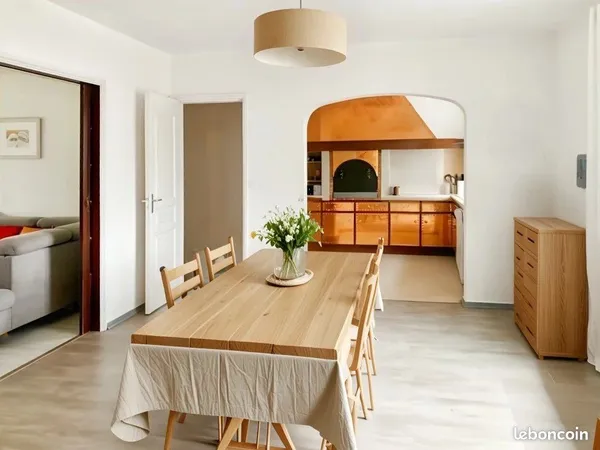 Maison 6 pièces 174 m² 