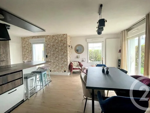 Vends maison traditionnelle 