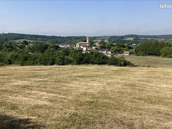 Terrain 2 339 m² Lougratte 