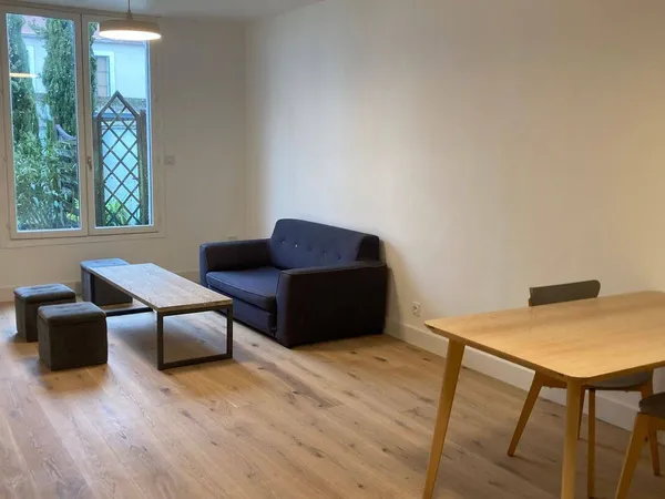 Appartement 1 pièce 43 m² 