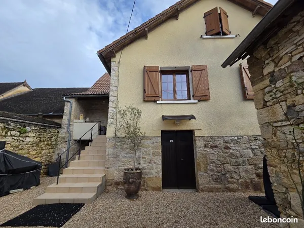 Propriété 6 pièces 100 m² 
