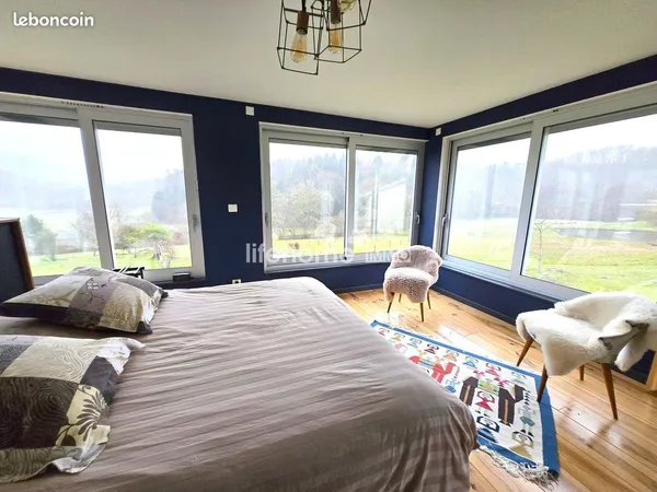 Propriété 7 pièces 240 m² 