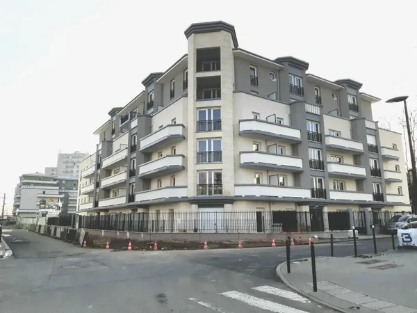 Studio 1 pièce 32 m² 
