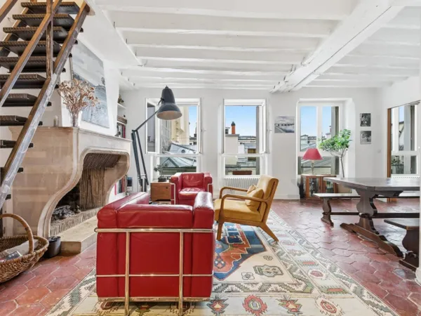 Vente appartement - Paris 4 - Ile Saint-Louis - 3 niveaux - Etag 