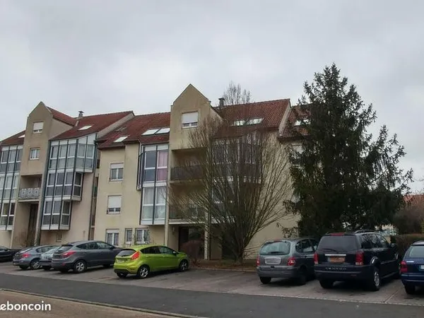 Appartement 4 pièces 77 m² 
