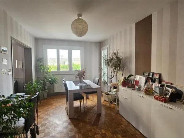 Appartement 4 pièces 65 m² 
