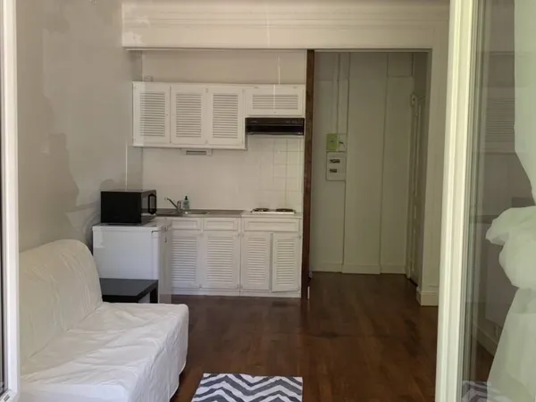 Appartement 1 pièce 27 m² 