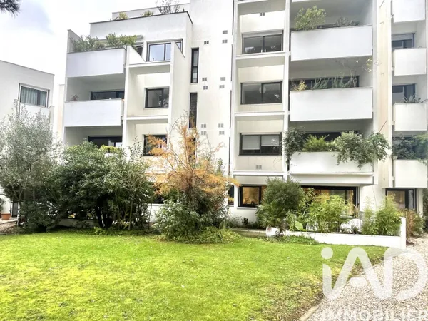 Appartement 4 pièces 84 m² 